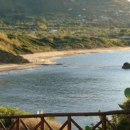 Emiri Bay Villas - By Vacation Service