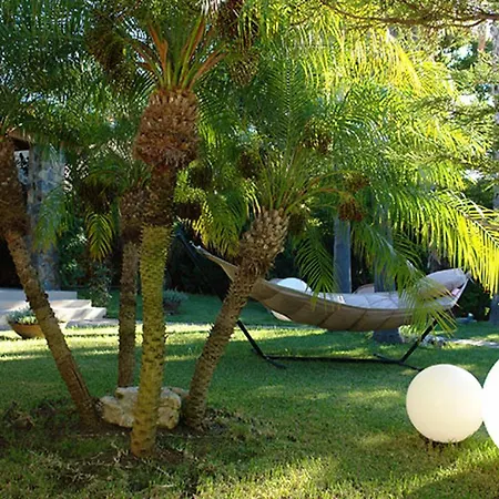 Emiri Bay Villas - By Vacation Service *